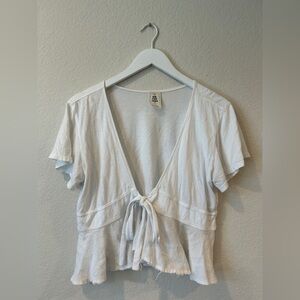 Free People We The Free Women’s White Cropped Front Tie Distressed Top - Small